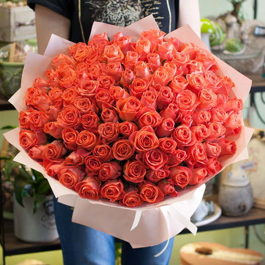 Ramo de rosas de Coral (101 rosas)