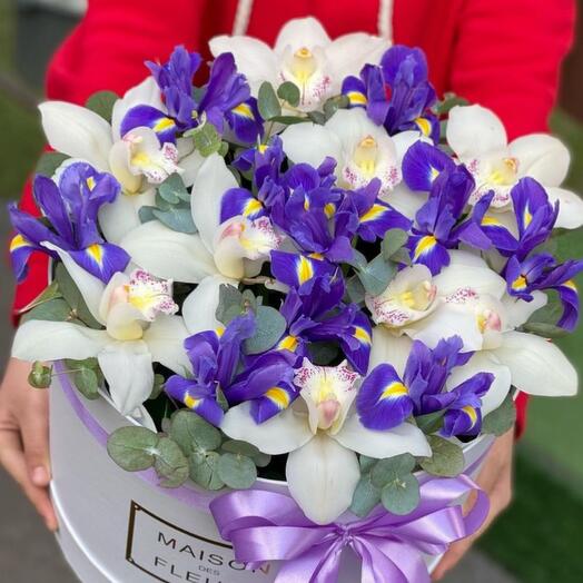 Flowers in a box "Delicious"