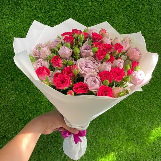 19 кустовых роз 💐