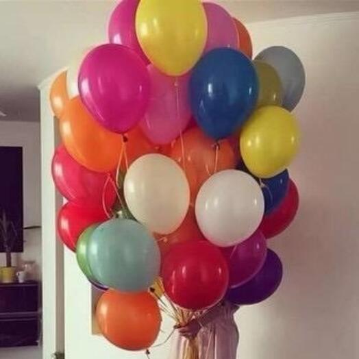 25 разноцветных шаров