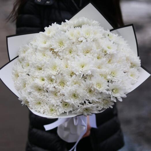 A large bouquet of white bush chrysanthemums