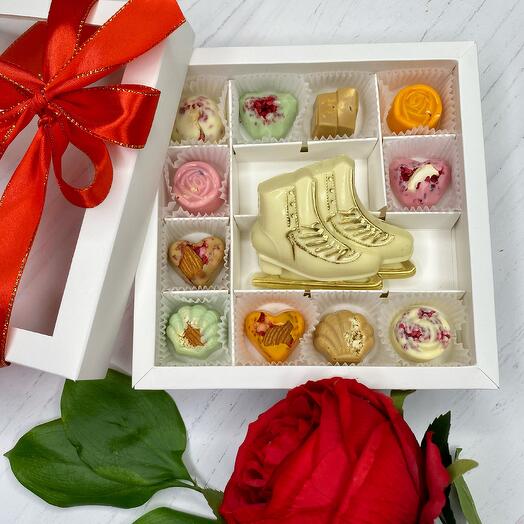 Chocolate gift "Women's figure skates"