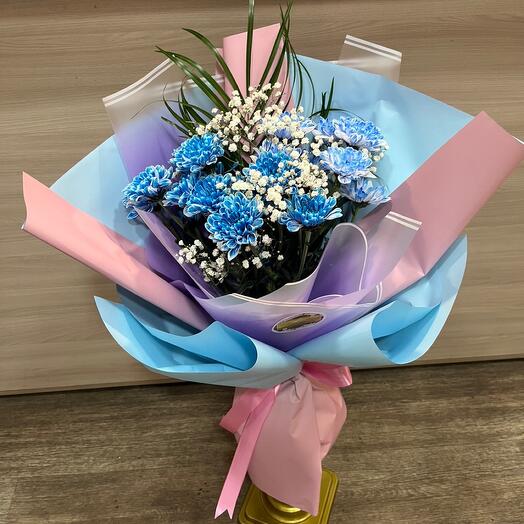 Bouquet of blue chrysanthemum