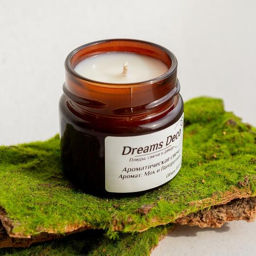 Candle with the fragrance "Moss and Fern