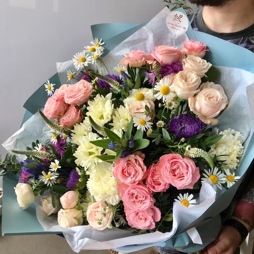 Букет в голубых и розовых тонах