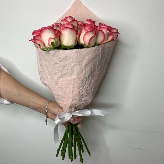 Bouquet "Pink breeze" of 13 roses