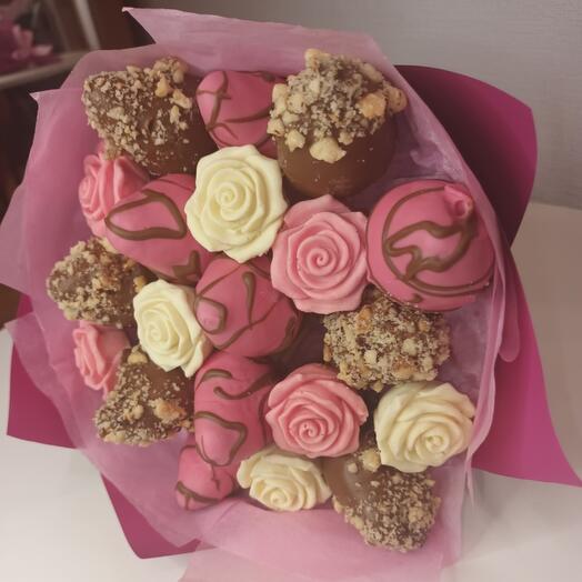 Клубника в шоколаде с шоколадными розами 🌹