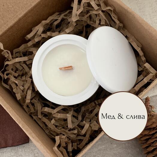 Ароматична свічка " Мед і слива»