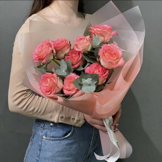 Букет из розовых роз "Очарование"