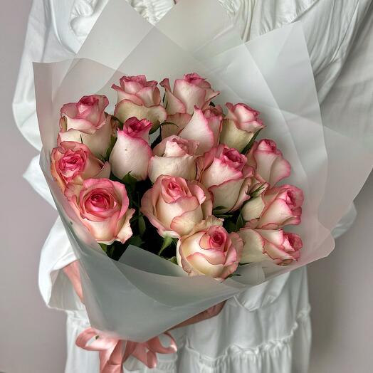Pink Roses Kenya 15 pieces