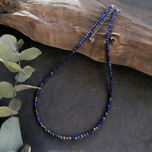 Чокер из лазурита и пирита