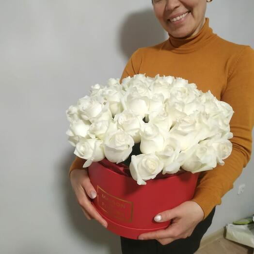 Цветы в коробке