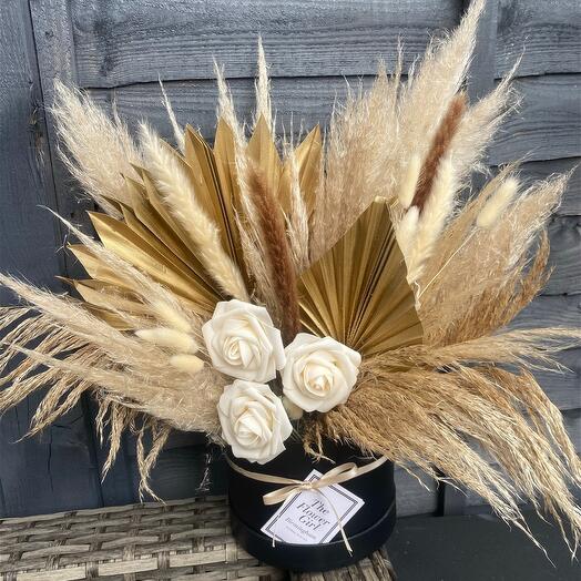 Dried hat box