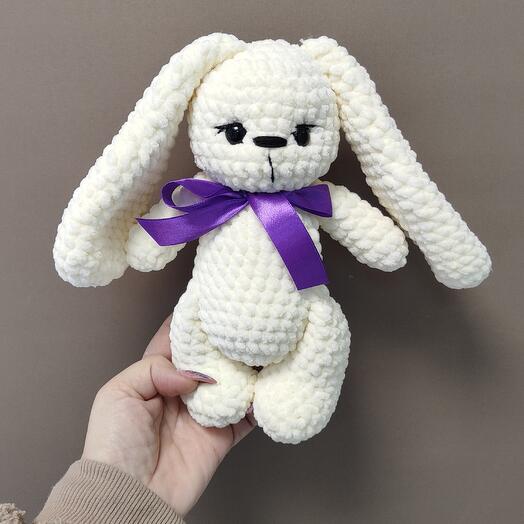 Игрушка ручной работы Зайка