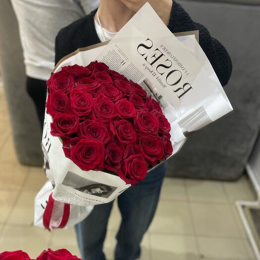 Красные розы 25 шт
