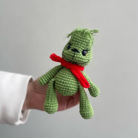 Вязаная игрушка Гринч ручной работы
