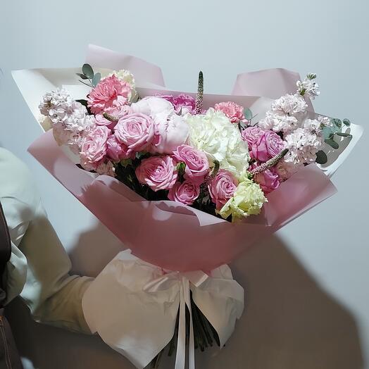 Авторский букет "Благоухающий розовый💟🌺