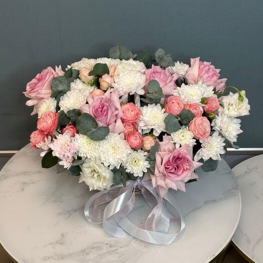 Корзина с цветами🌸