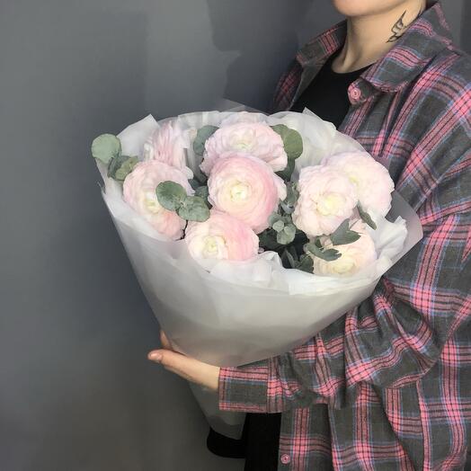 Ранункулюс италия ажурный с эвкалиптом импорт