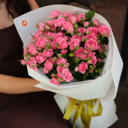 Кустовая роза