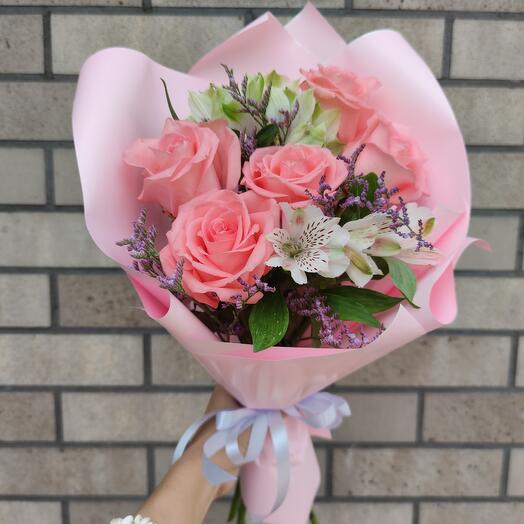 Букет с коралловыми розами💖