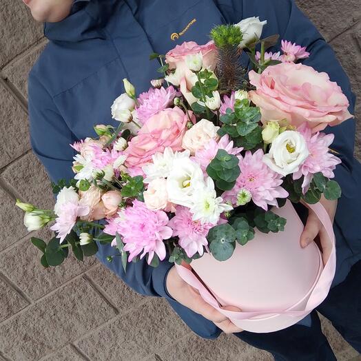 Цветы в коробке Монами