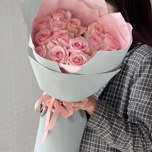 Букет из розовых роз🌸