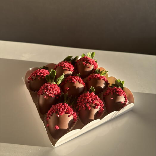 Клубника в шоколаде мини-презент «Шоколадное вдохновение»