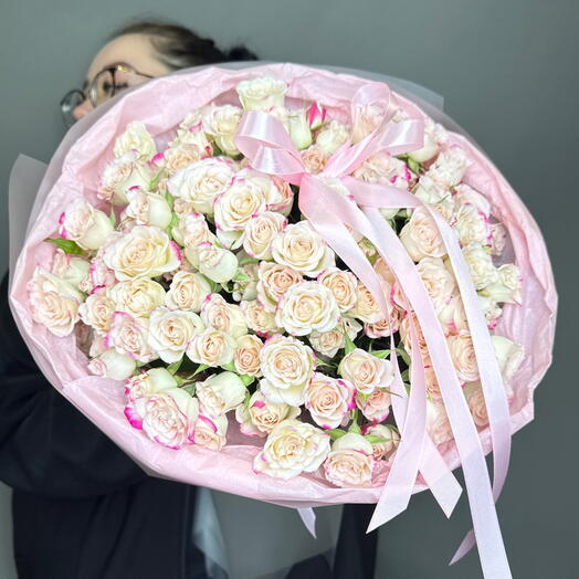 29 кустовых роз