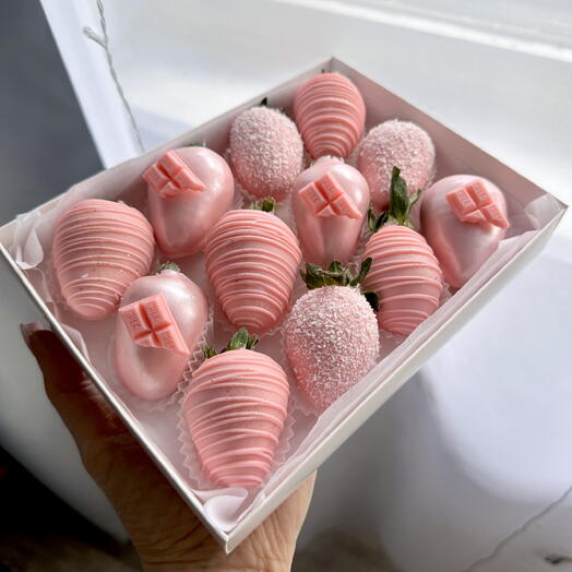 Клубника в шоколаде «Pink» 12 шт 🎀