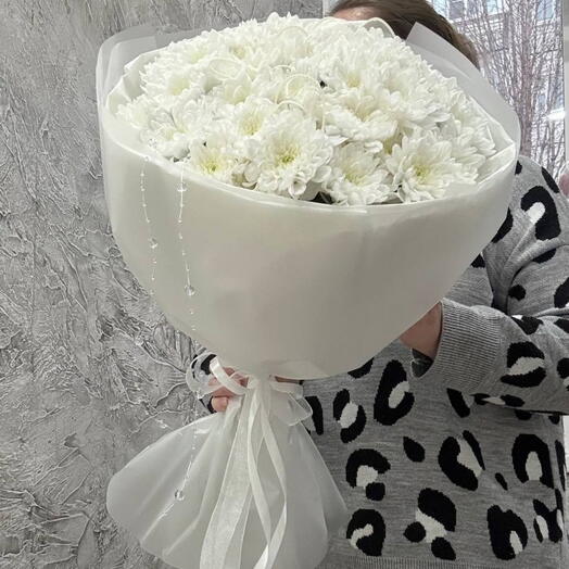 Букет из 7 кустовых хризантем