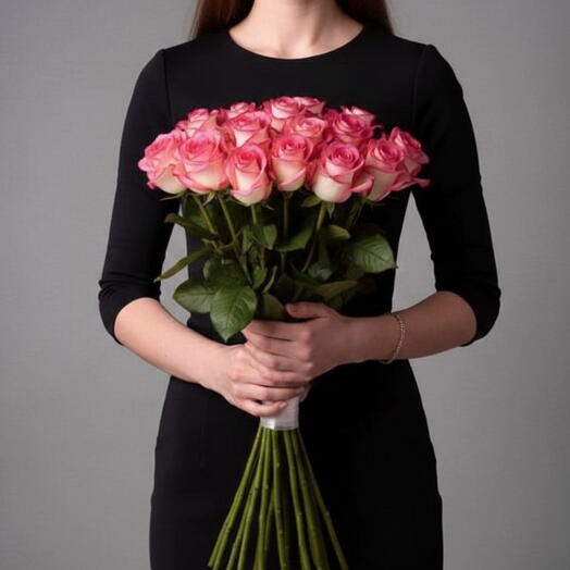 Розовые розы 25 шт