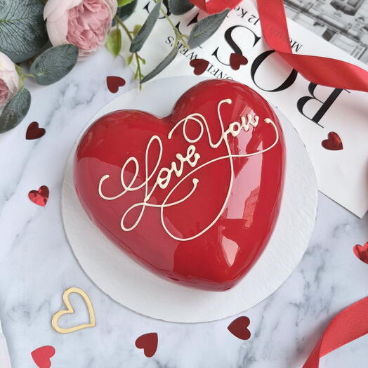 Муссовый торт Сердце с надписью Love you