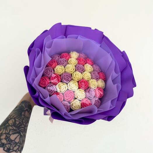 Букет из 37 шоколадных роз 🩷 💜
