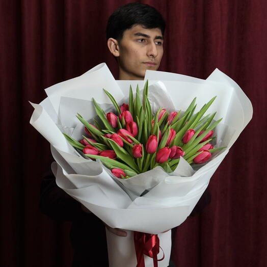 Классические тюльпаны 21