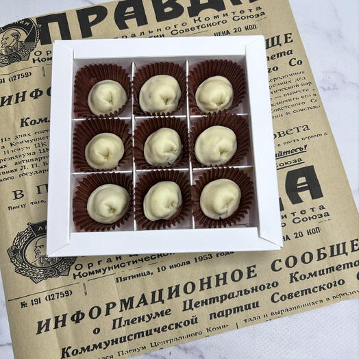 Albóndigas de chocolate dentro con nueces