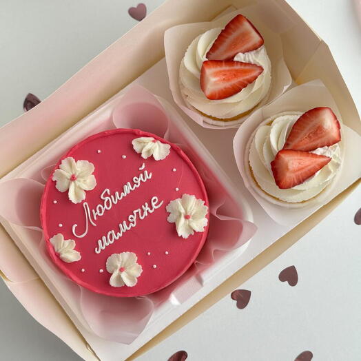 Набор бенто и 2 капкейка для мамы