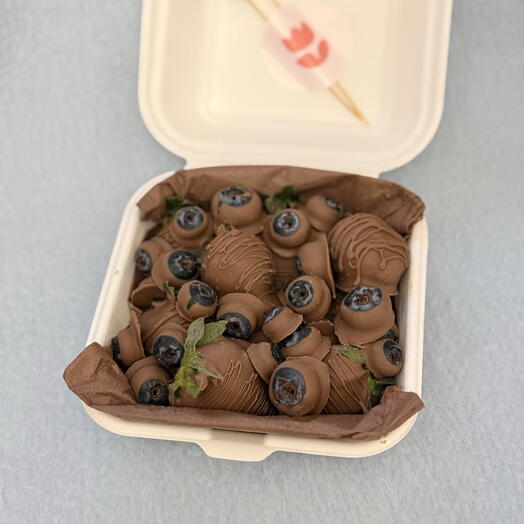 Клубника в шоколаде