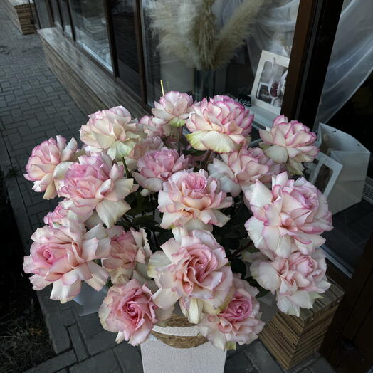 Композиция из французских роз 25 шт💕