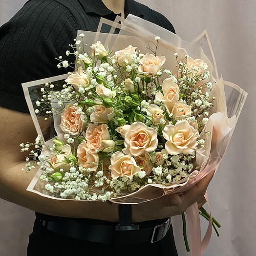 Букет из кустовых роз и гипсофилы (17)