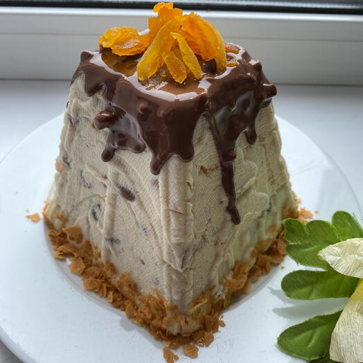 Творожная Пасха классическая с изюмом,цукатами , клюквой, вишней