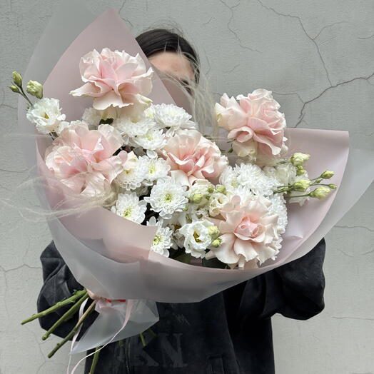 💗Букет из Хризантемы Алтай , Французской розы и Эустомы
