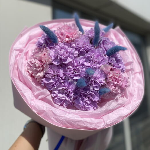 Букет из диантусов в дизайнерском оформление 💕