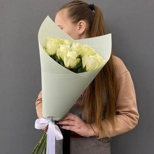 Букет из белых роз