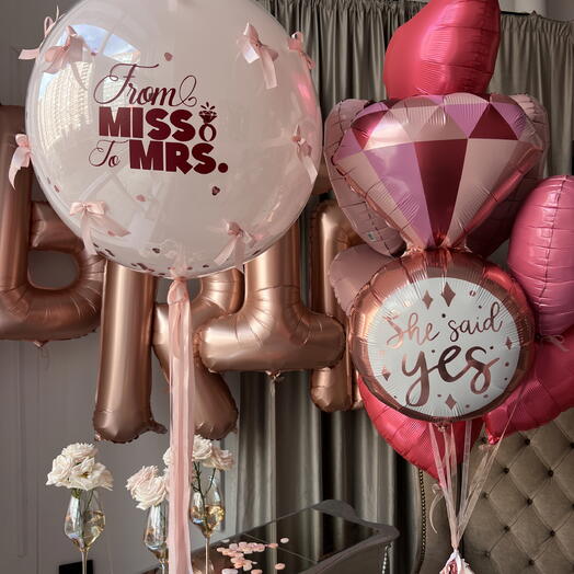 Шары с гелием на девичник с прозрачным шаром и круглым шаром She said yes 5740