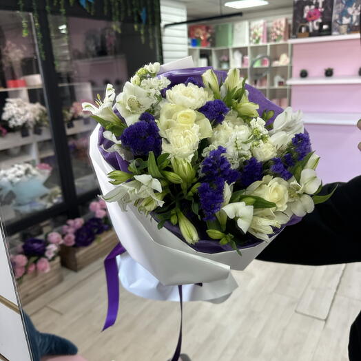 Бело-фиолетовый дуэт 💜🤍