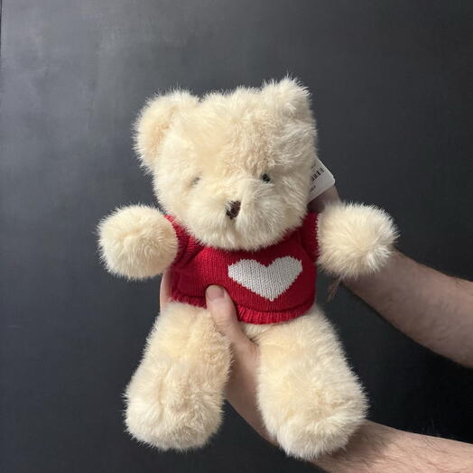 Игрушка «Мишка в красном»