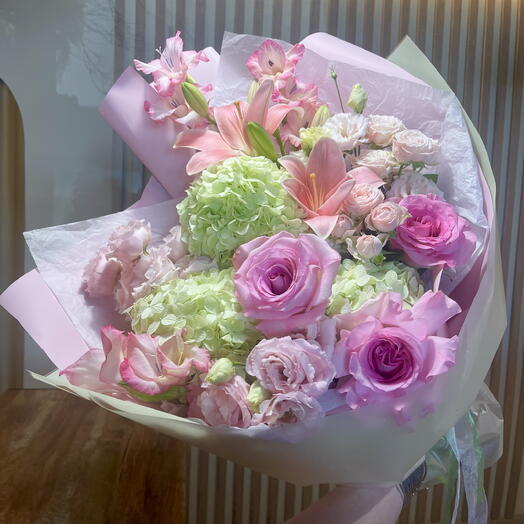 Пышный дофаминовый букет 🌸