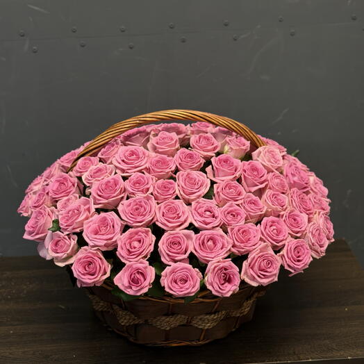 101 шт розовые розы в корзине 🌸
