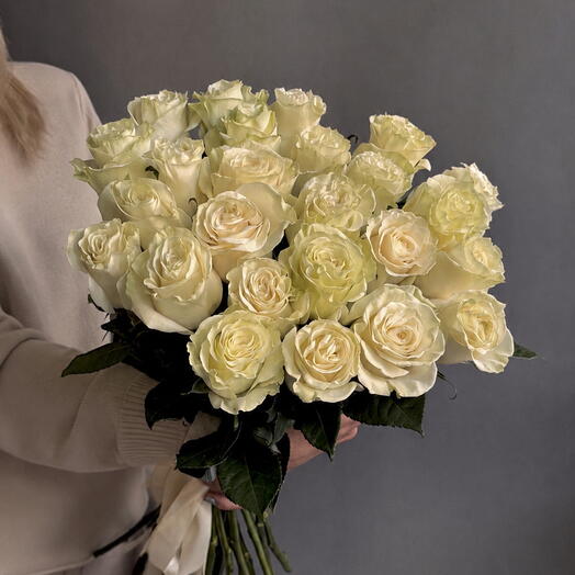 Роза мондиаль белая, 25 штук